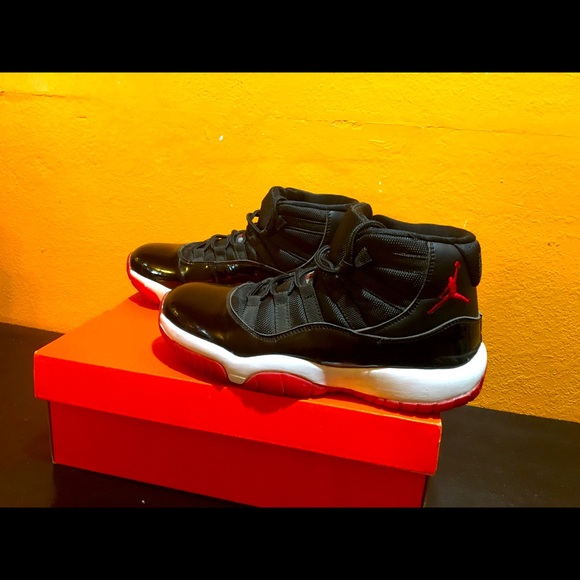Michael Jordan’s shoes - Picture 4 of 4
